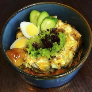 Перепелиное гнездо с куриным филе